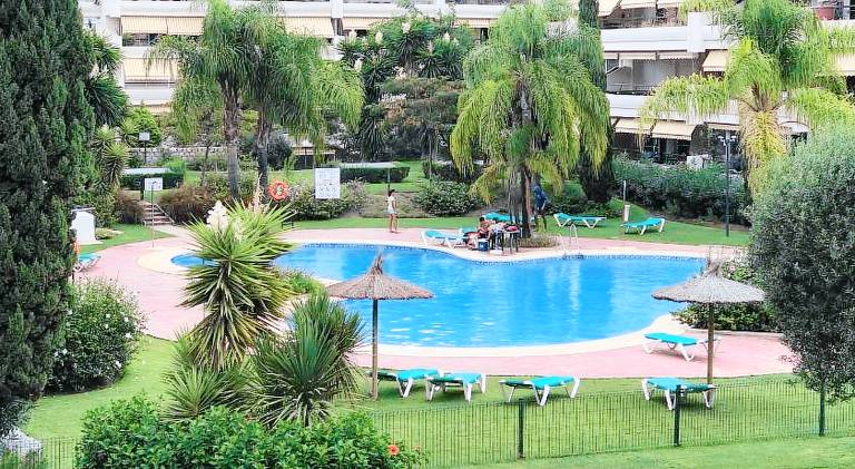 Apartment with pool | Dogs allowed in Marbella