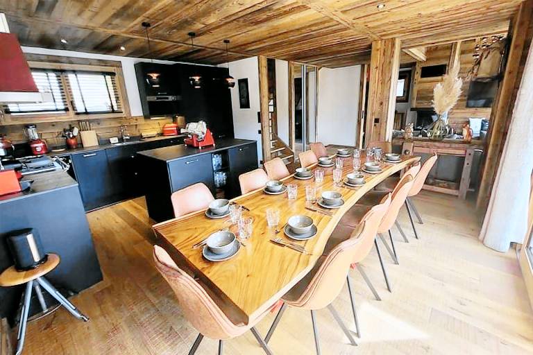 Holiday apartment with patio & garden | Garden view — photo 3