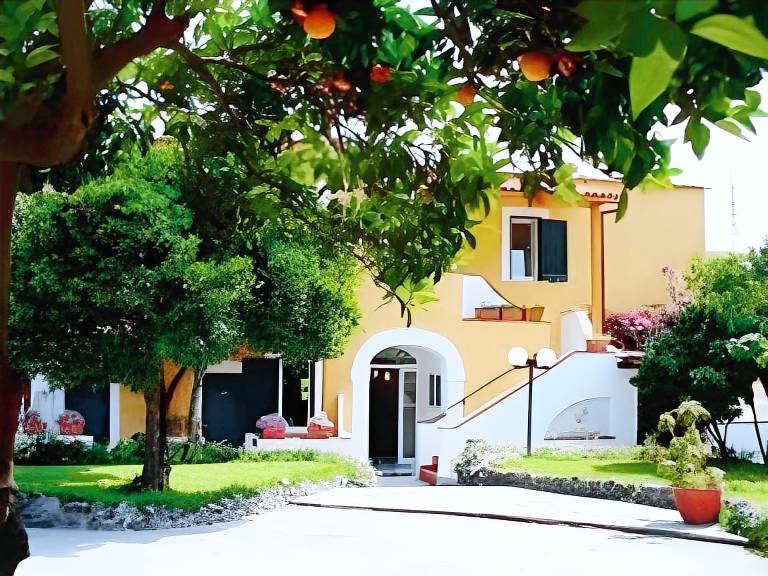 Hotel La Marticana in Serrara Fontana