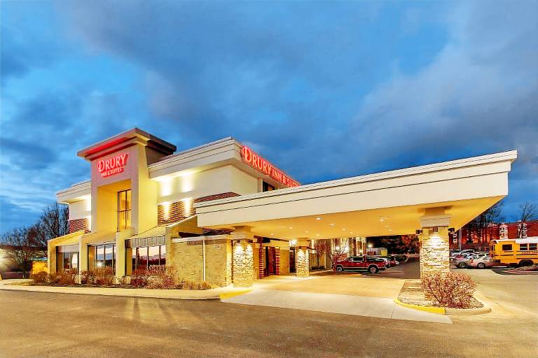 Drury Inn and Suites Poplar Bluff in Poplar Bluff, MO