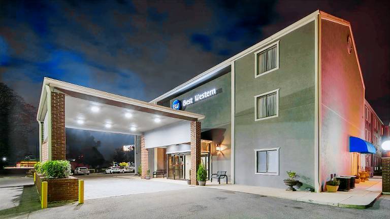 Best Western River City Hotel in Decatur, AL