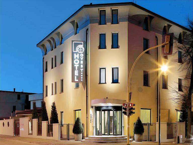 Hotel Ovest in Piacenza
