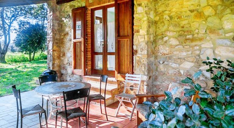Farm with BBQ, garden & patio | Pets are welcome — photo 3