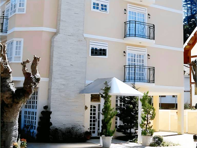 Pousada Cheverny - Facil acesso ao centrinho e Baden Bar in Campos