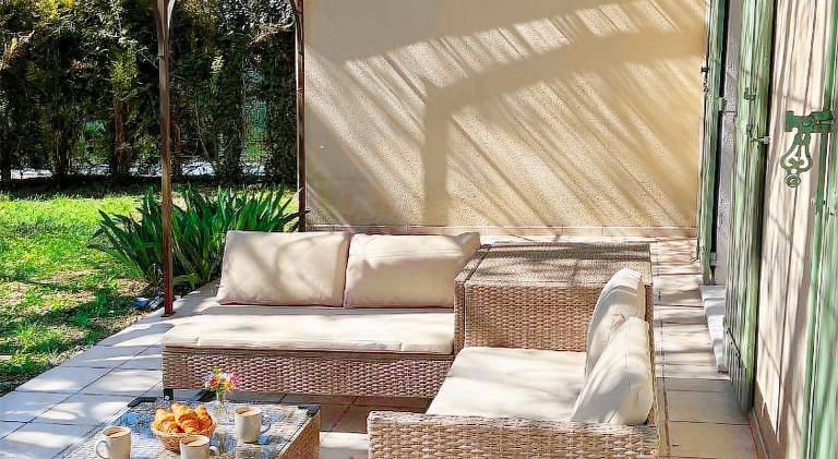 Fully equipped vacation home with pool, yard & grill | Pets are welcome — photo 3