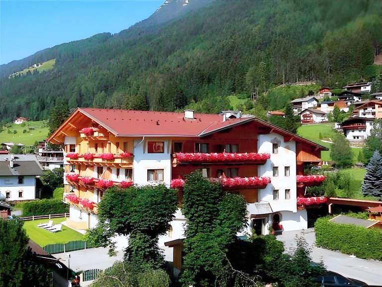 Hotel Alphof Stubaital in Fulpmes