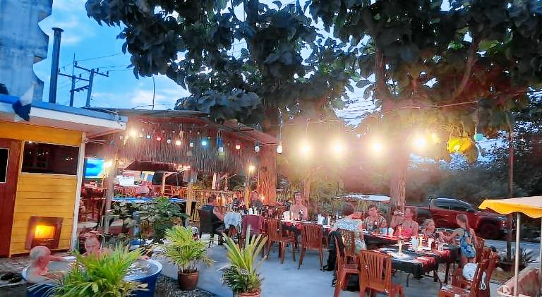 Harry's Beach Club — photo 3