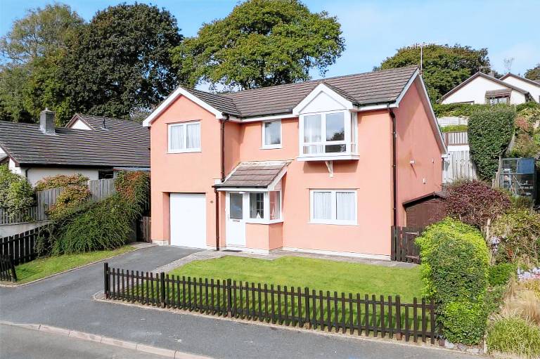 House  Saundersfoot