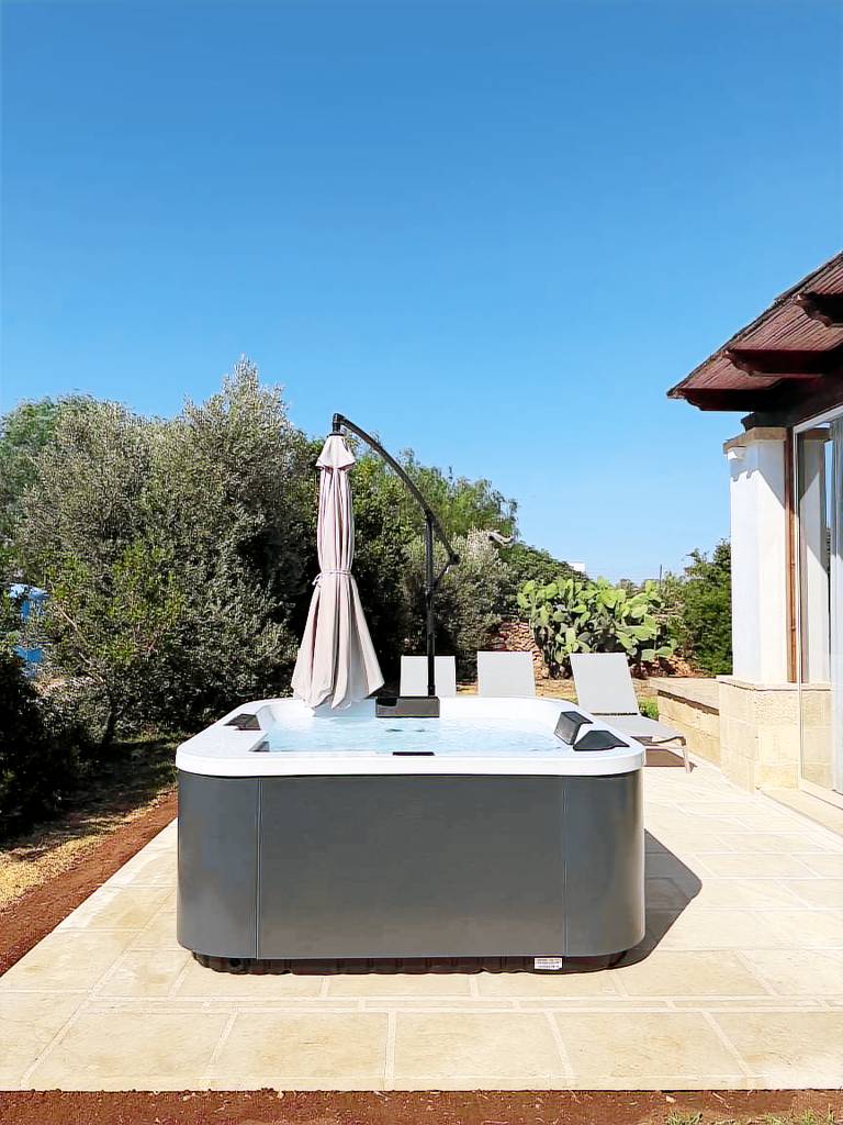 Big house with pool, terrace & garden | Perfect for remote work | Pets allowed — photo 3