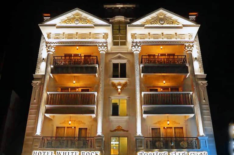 Hotel White Rock