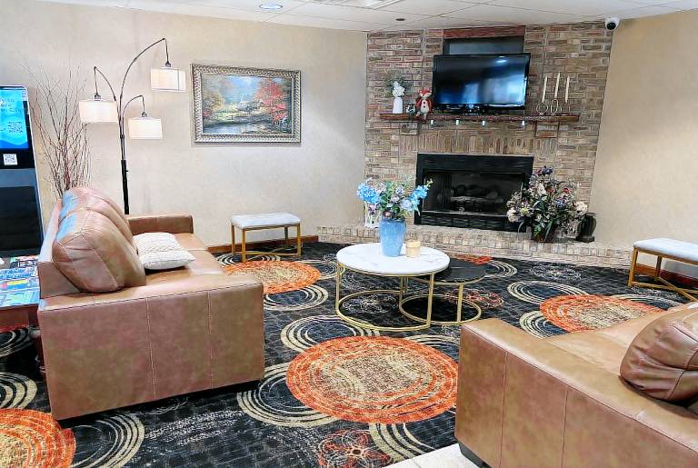 Baymont by Wyndham Johnson City — photo 3