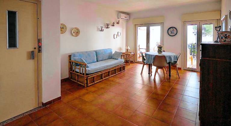 Holiday apartment with 3 rooms for 7 persons — photo 5
