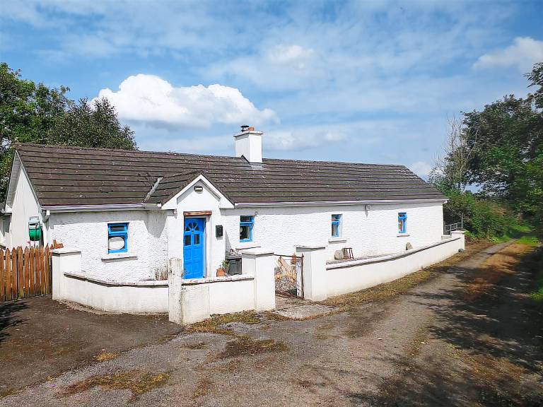 Cottage  Pullagh