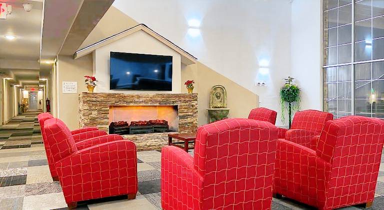 University Inn of Carbondale — photo 2