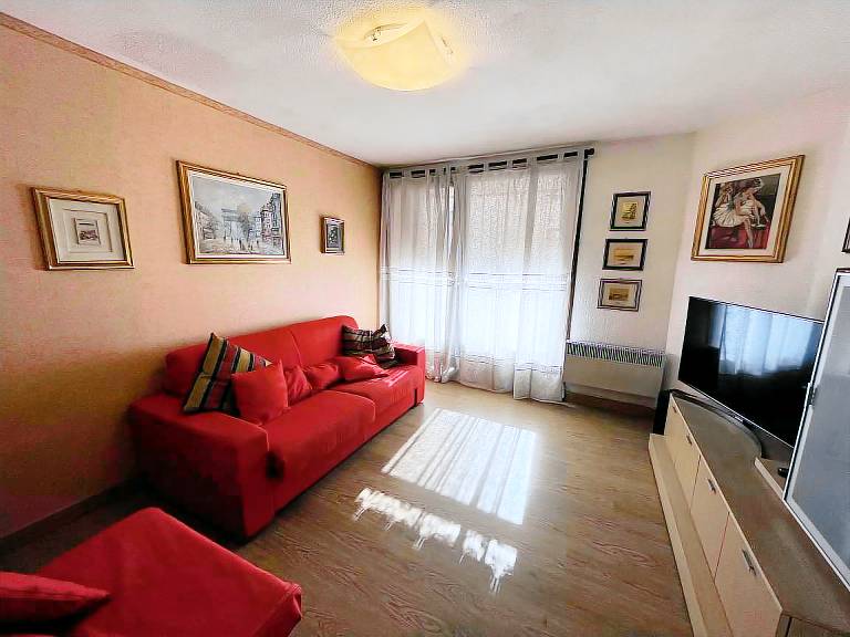 Apartment with 1 room for 6 persons — photo 2