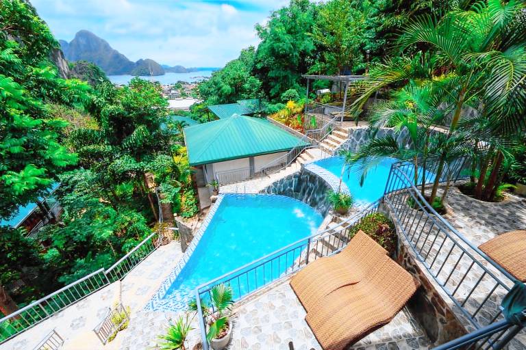 El Nido Viewdeck Cottages in El Nido