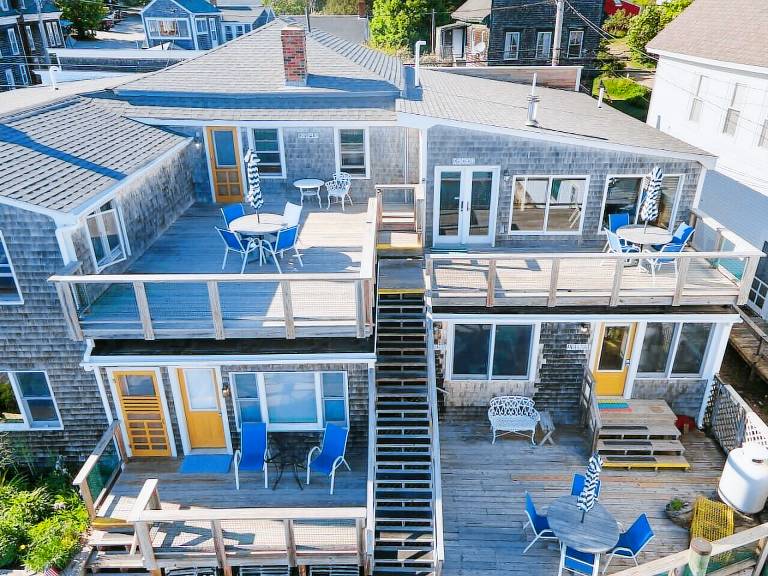 House  Stonington