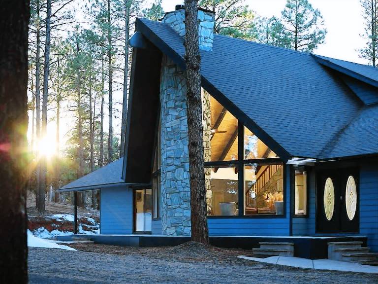 Cabin  Williams
