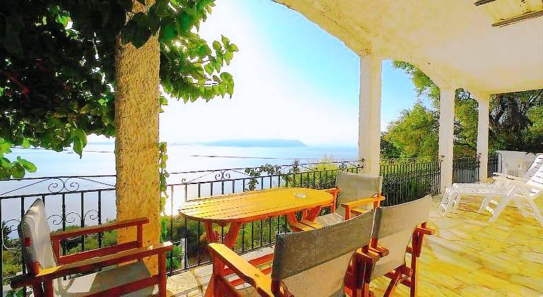 Family-oriented nice villa with terrace, barbeque & garden | Pets are welcome — photo 3