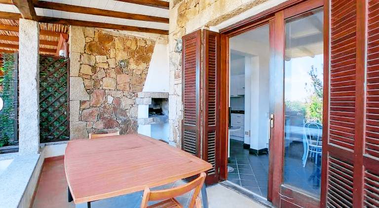 Vacation home with terrace & garden — photo 5