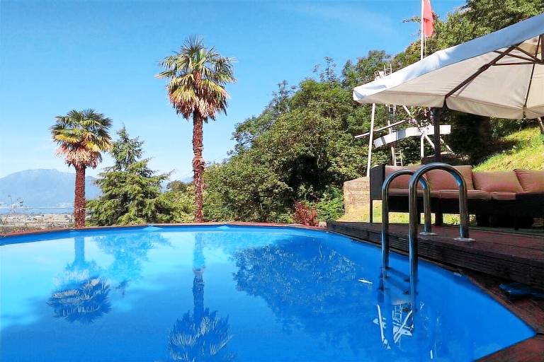 Ferienhaus mit Hund in Gudo TI, Schweiz für max. 4 Personen Ferienhaus mit Hund in Gudo TI, Schweiz für max. 4 Personen