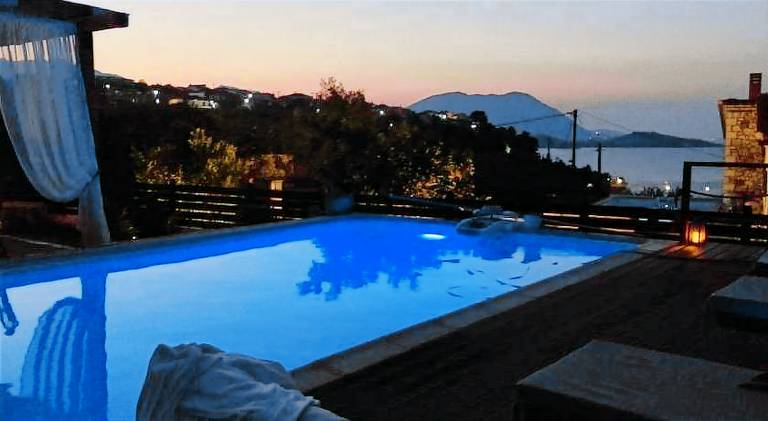 Fully equipped villa with BBQ, yard & private pool | Good for workation | Pets allowed — photo 3