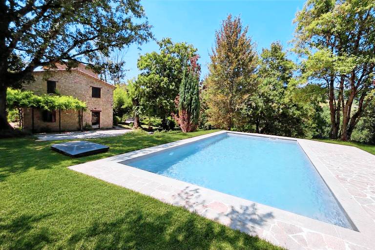 Ferienhaus in Montone f&uuml;r max. 12 Personen, 