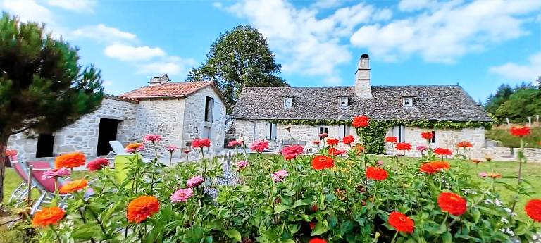 Maison de vacances Saint-Geniez-ô-Merle