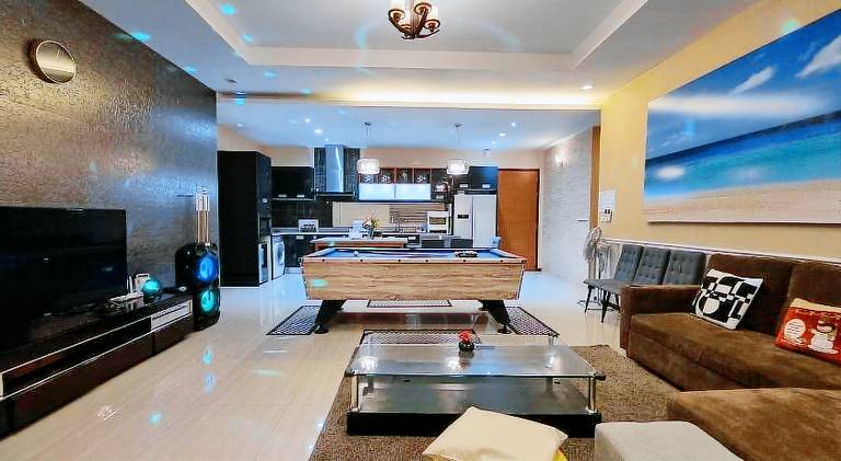 Villa with pool | Pets are welcome — photo 2