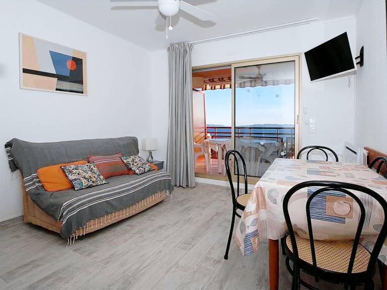 Rental apartment with pool | Close to the beach | Pets are welcome — photo 2