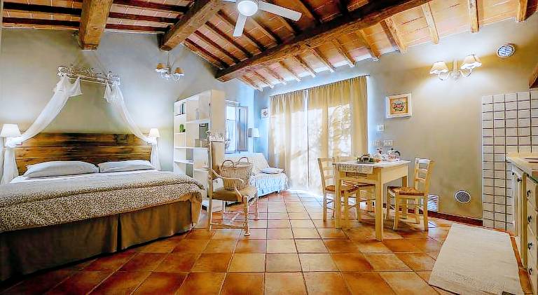 Lovely vacation home with garden, terrace & pool | Pets are welcome — photo 2