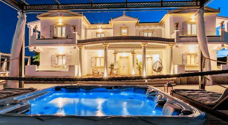 House Petriti