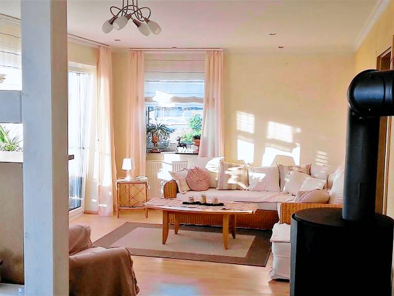 Apartment 'Städtle-Blick' with Shared Garden, Balcony and Wi-Fi — photo 2