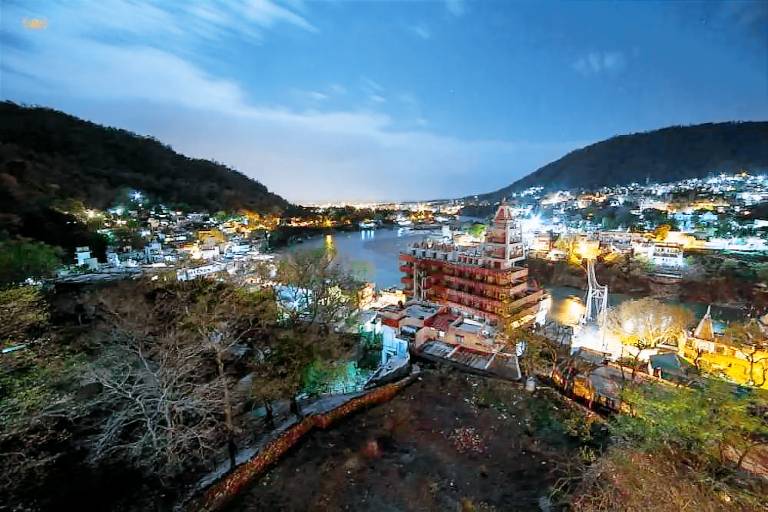 Apartment  Chanakyapuri