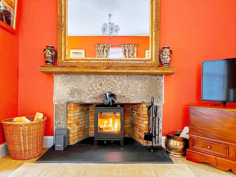 Family-friendly beautiful cottage with barbecue & yard | River view | Pets are welcome — photo 3