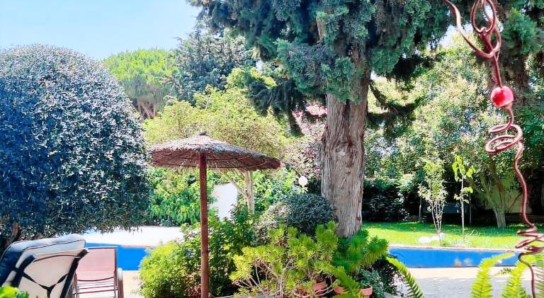 Vacation home with pool | Pets are welcome — photo 4