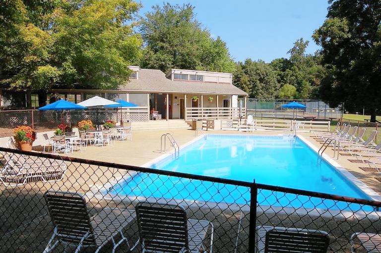 Cabin Wintergreen Resort