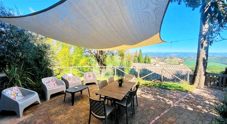 Rental apartment with pool — photo 3
