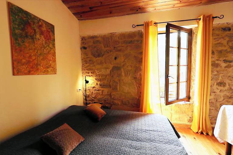Fully equipped gite with patio | Pets allowed — photo 3