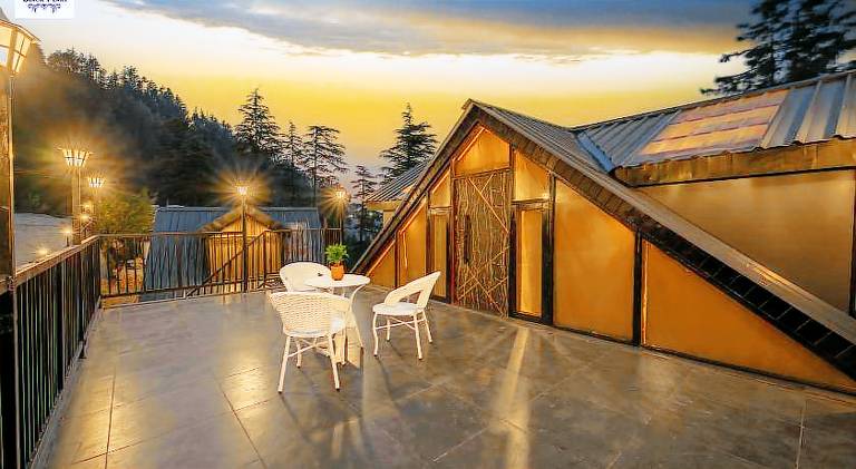 Villa with garden & patio — photo 4