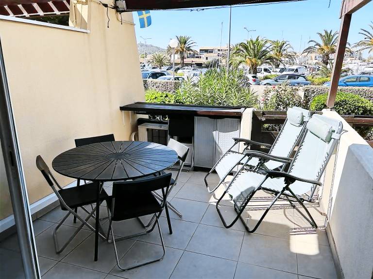 Wonderful studio with terrace | Beach nearby | Pets are welcome in Agde