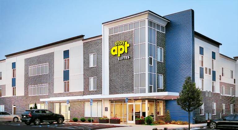 StayAPT Suites Huntsville — photo 3