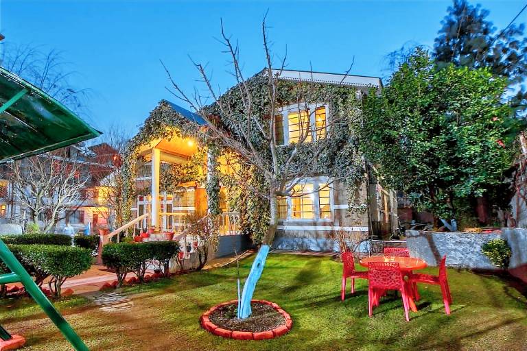 Vacation home with BBQ & garden — photo 2