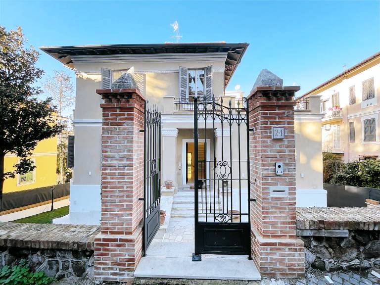 Villa  Quartiere XVI Monte Sacro