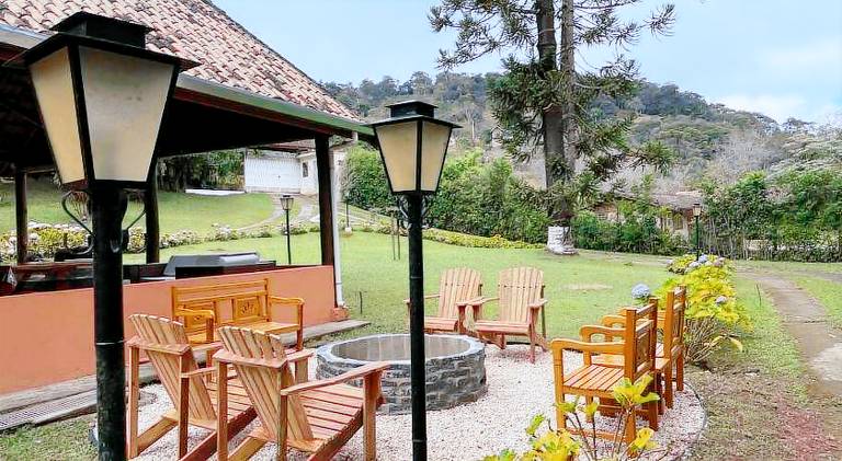 Beautiful house | Dogs allowed in Santo Antônio do Pinhal
