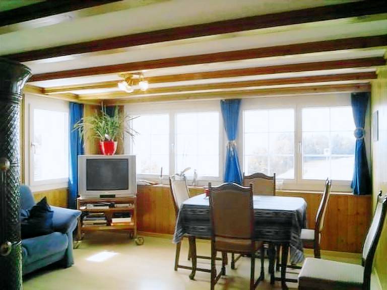 Holiday apartment with barbeque, pool & patio | Mountain view — photo 2