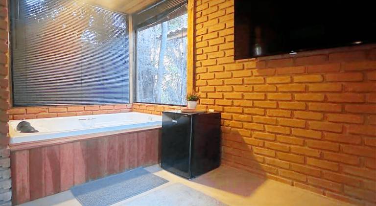 Lodge with pool, sauna & BBQ — photo 4