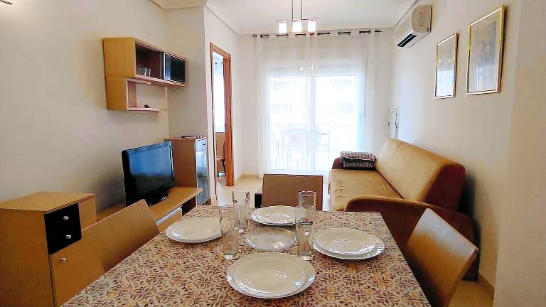 Holiday apartment with patio & pool | Sea view — photo 4