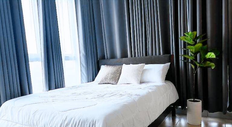 Spacious Modern Suites with Amazing City View in Taguig