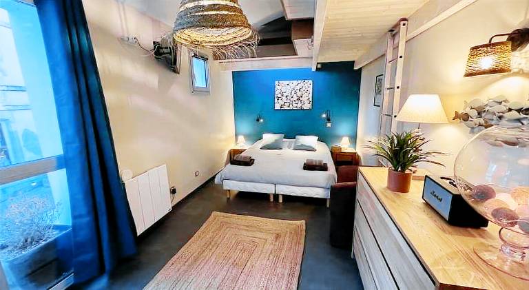 Rental apartment with 2 rooms for 4 persons — photo 2